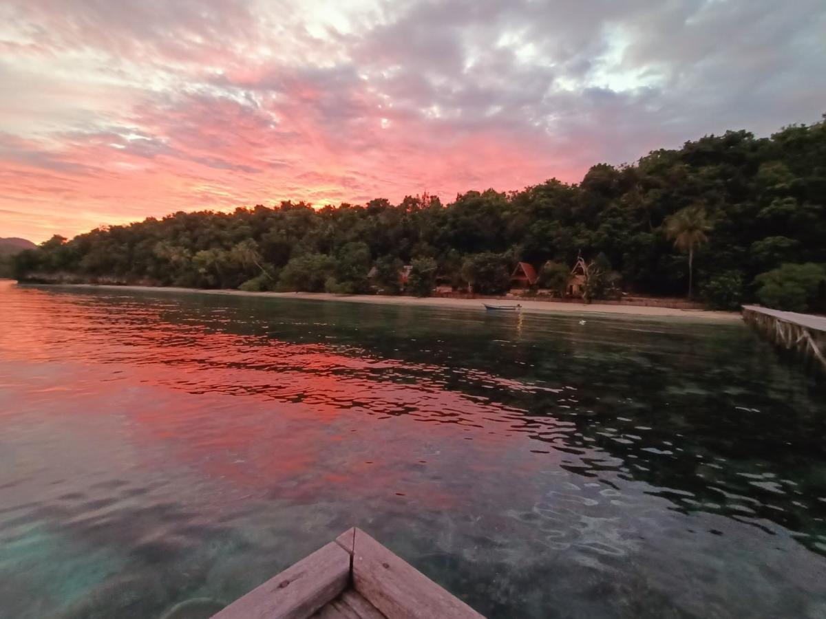 Kri Warahnus Dive Homestay מראה חיצוני תמונה